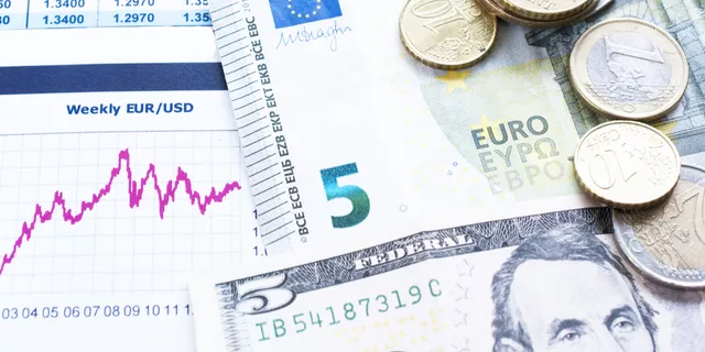 EUR/USD : ยังมีโอกาสปรับตัวร่วงลงระยะสั้น